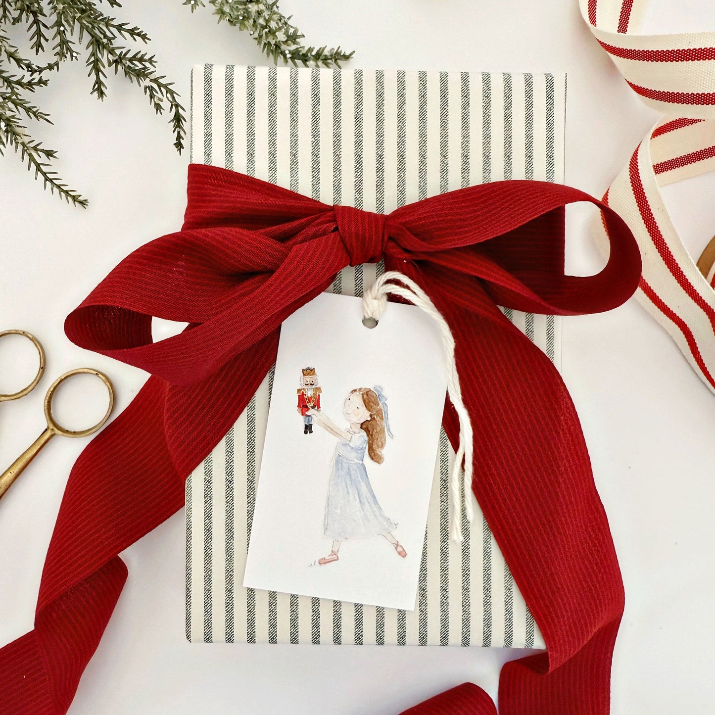 clara gift tags